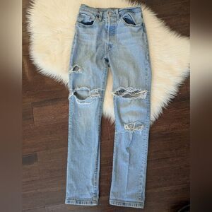 levis premium 501 Light Wash Distressed Jeans Womens Straight Leg W26 L30
